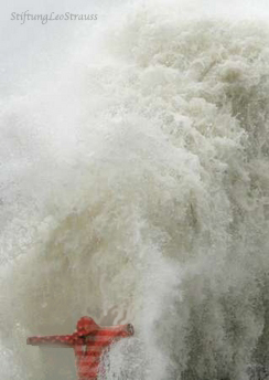 'It is time to contain these waves!'